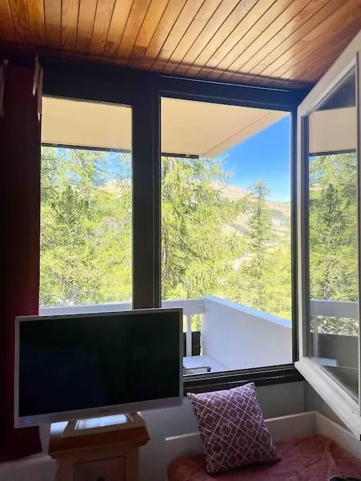 Studio Au Pied Des Pistes Avec Terrasse Vars  France